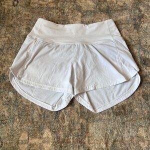 Lululemon SpeedUps 4” size 0 White LowRise